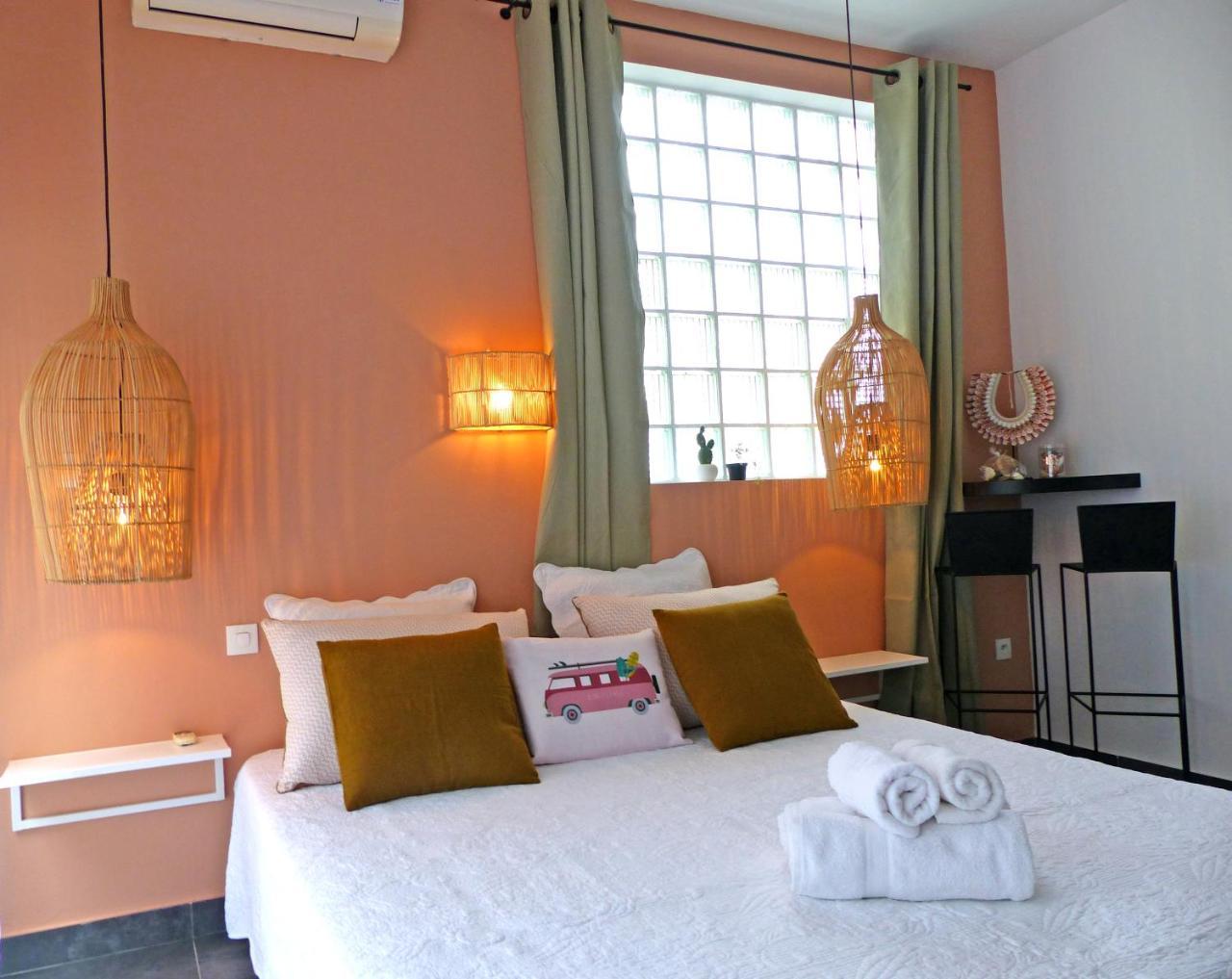 La Boheme, Residence De 5 Appartements Avec Piscine, Vue Ocean, Petite Ile ภายนอก รูปภาพ